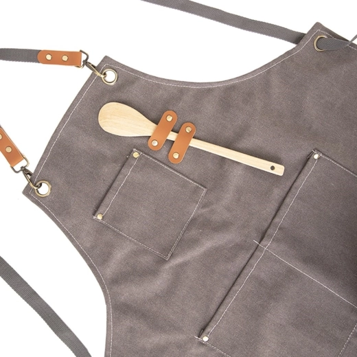 Praktické vrecká a pútka na nástroje