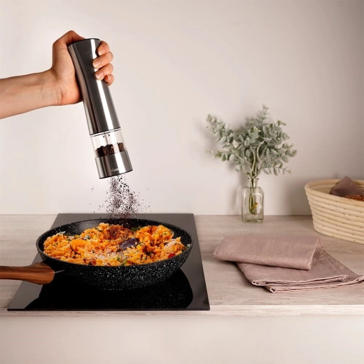 Výkonné elektrické mletie jedným stlačením