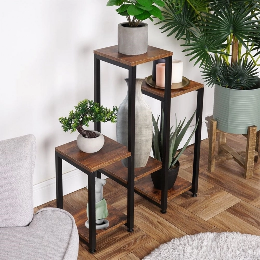 Šesť políc pre kreatívne aranžovanie