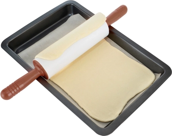 Rovnomerné rozvaľkanie cesta priamo na plechu