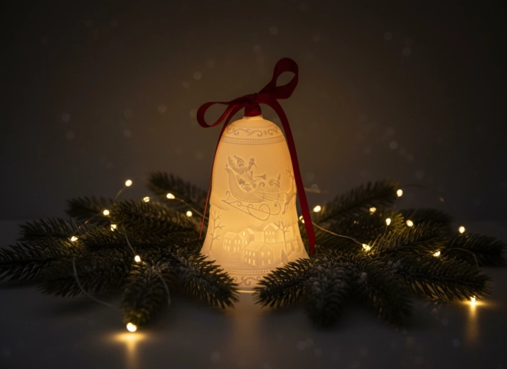 Elegantný keramický dizajn s reliéfom