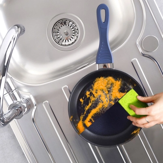 Pohodlné uchopenie a ľahká údržba