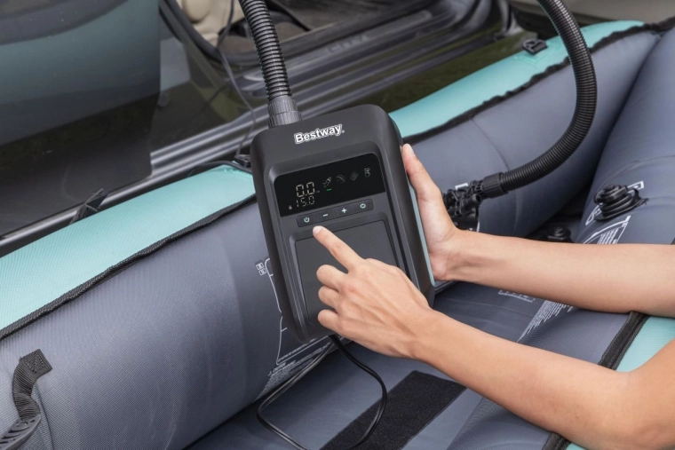 Dvojitý motor pre nízky aj vysoký tlak