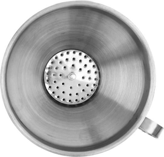 Vyberateľné sitko pre čisté prelievanie