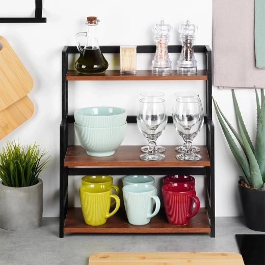 Maximálny poriadok na minimálnom priestore