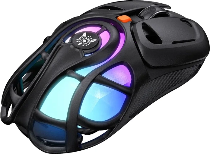 Herná myš ONIKUMA s otvoreným dizajnom a RGB, tri‑mode
