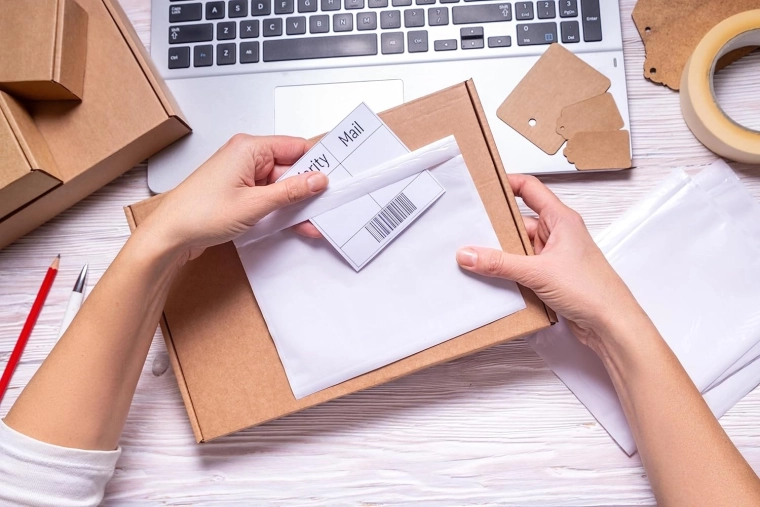 Rýchle nalepenie a pevné držanie