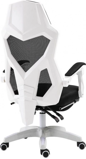 Ergonomický tvar a nastaviteľné prvky