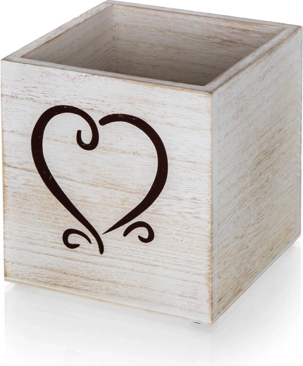 Rustikálny whitewash vzhľad so srdcom