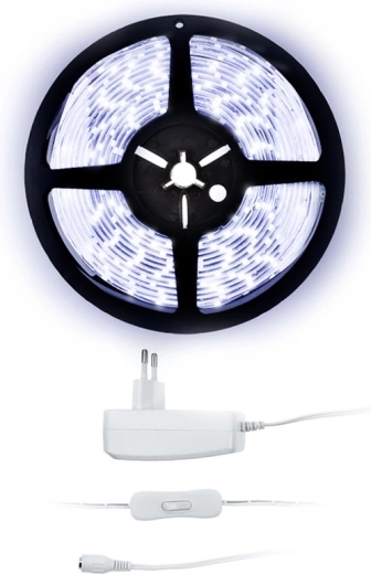 Solight LED pásik so studeným bielym svetlom 5 m s adaptérom