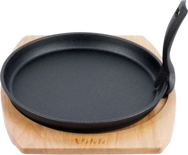 Rovnomerné ohrievanie a dlhé držanie tepla