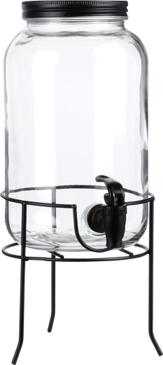 Pohodlné nalievanie vďaka zvýšenému stojanu