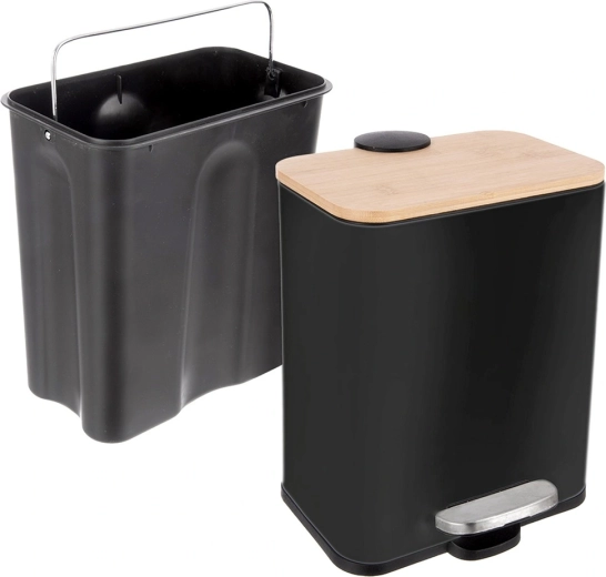 Vyberateľná vnútorná nádoba s držadlom