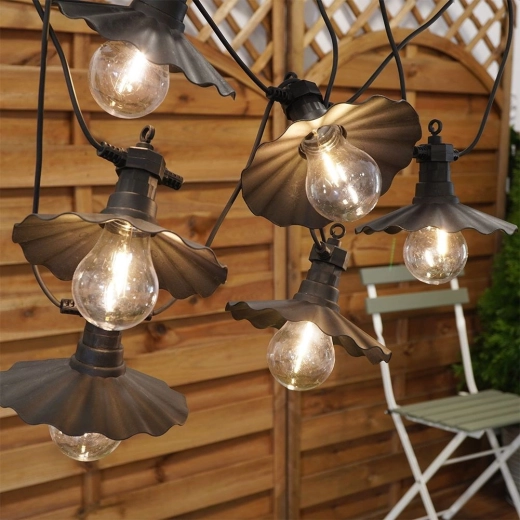 Teplé LED svetlo pre útulnú atmosféru