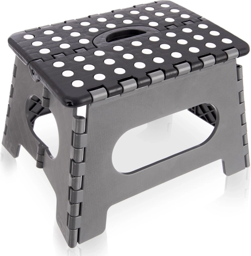 Skladacia protišmyková stolička 32 × 25 × 22 cm, nosnosť 150 kg