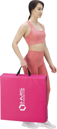 Pohodlné prenášanie vďaka integrovaným úchytom