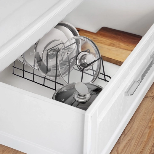 Univerzálny do skrinky, zásuvky aj na dosku