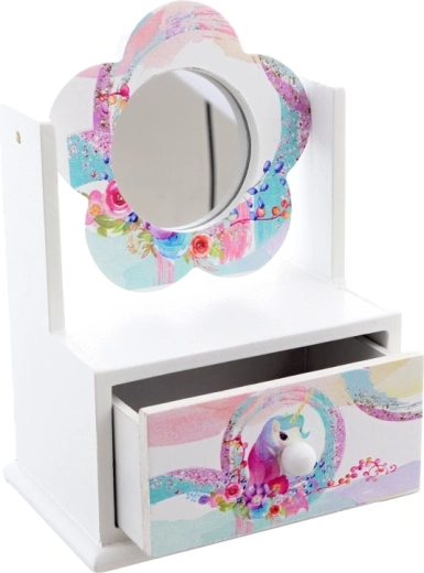 Kompaktná a stabilná drevená konštrukcia