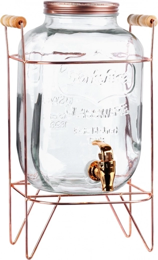 Pohodlné nalievanie vďaka kohútiku