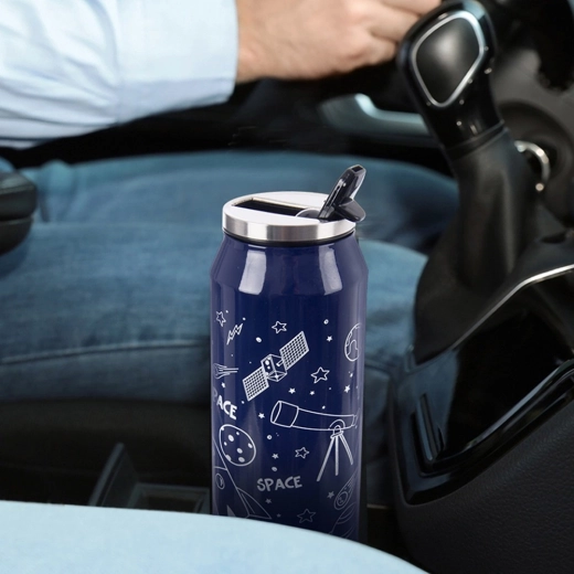 Tesný a odolný na cesty