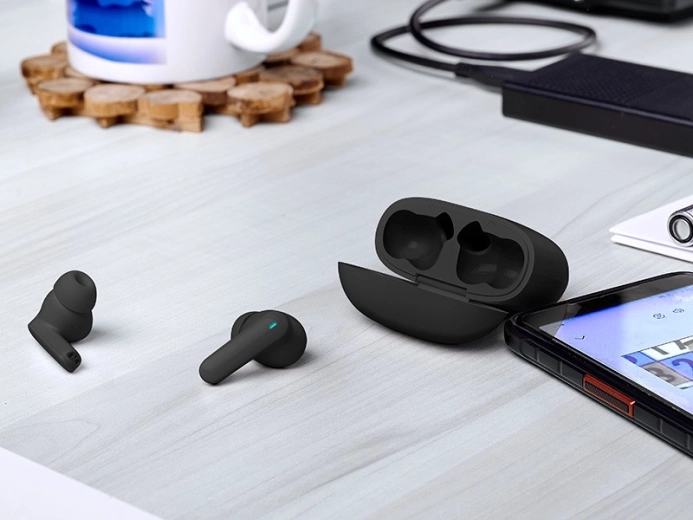 Stabilný Bluetooth 5.3 a dlhá výdrž