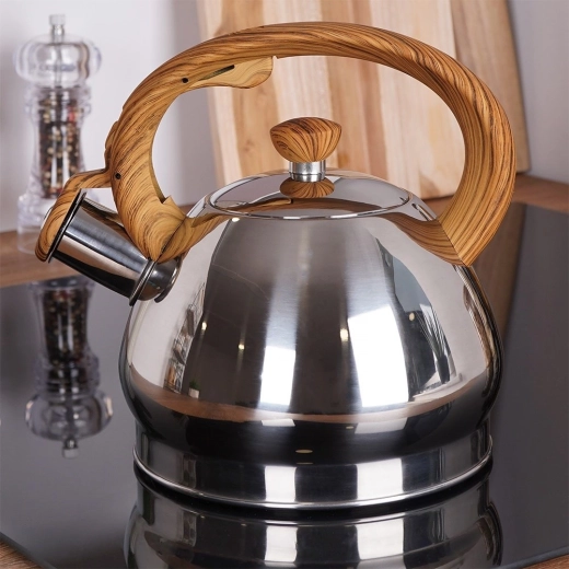 Kompatibilná so všetkými typmi sporákov