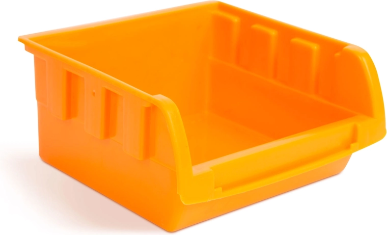 28 boxov na drobný materiál