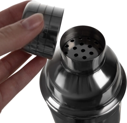 Shaker 700 ml so sitkom pre čisté nalievanie
