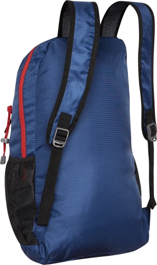 Pripravený na turistiku aj dážď