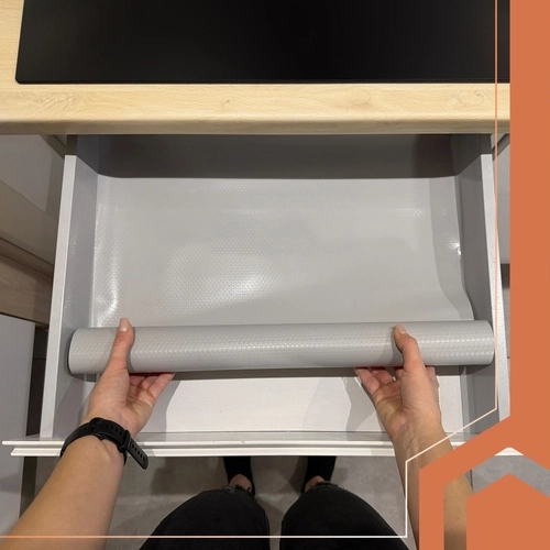 Protišmyk a strih na mieru