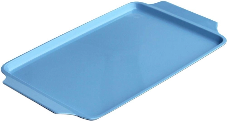 Bezpečné servírovanie vďaka zvýšenému okraju