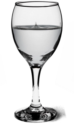 Veľký objem 590 ml pre pohodlné servírovanie