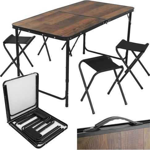 Ľahký, ale stabilný set pre 4 osoby