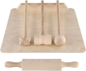 Realistické náradie na hru na varenie