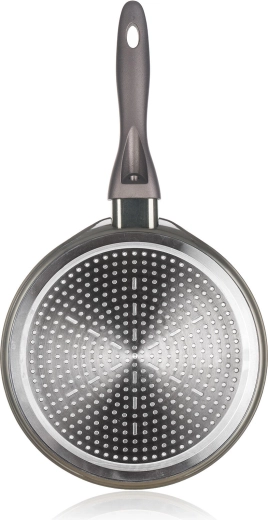 Plne indukčné dno a rovnomerné teplo