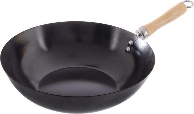 Priemer 30 cm aj pre väčšie porcie