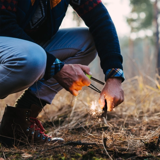 Silné iskry až 3 500 °C