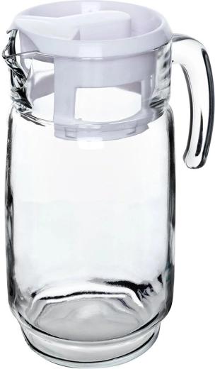 Praktické viečko na ochranu nápoja