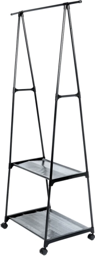 Stabilná kovová konštrukcia v čiernej farbe