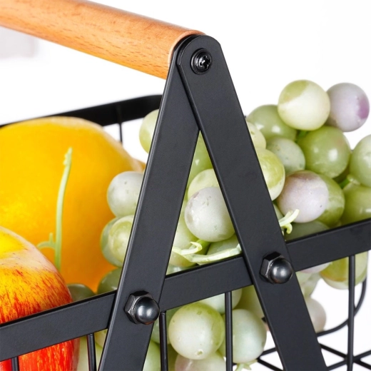 Pohodlné prenášanie vďaka drevenej rukoväti