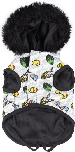 Kapucňa a rýchle zapínanie na suchý zips