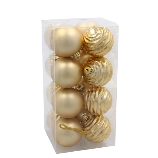 Tri klasické farby pre dokonale zladený stromček