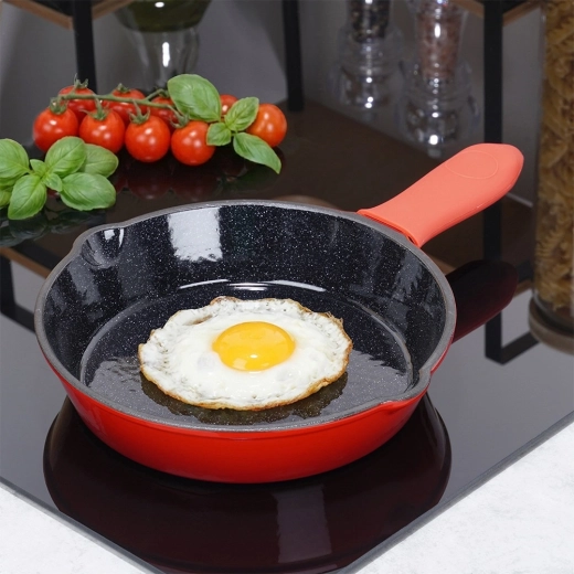 Rovnomerné vyprážanie a dlhá akumulácia tepla