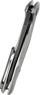 Titánová rukoväť a bezpečný Frame Lock