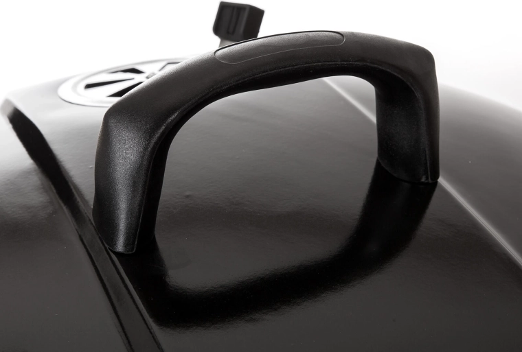 Veko s reguláciou vzduchu a bezpečným úchopom