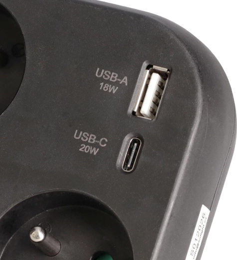 Rýchle nabíjanie USB-A + USB-C