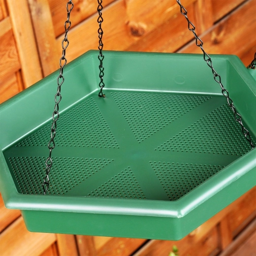 Kŕmidlo s drenážnym dnom – krmivo zostane suché