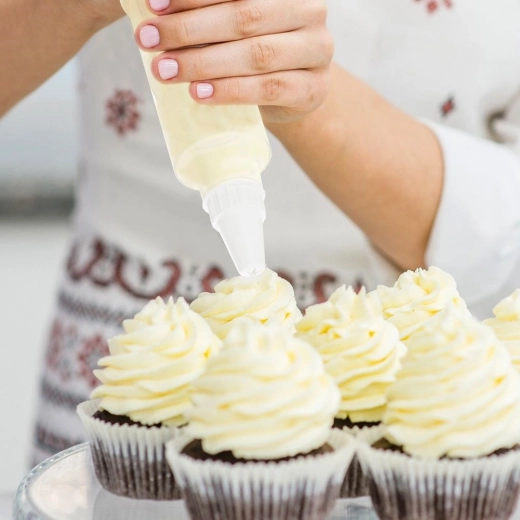 Dokonalé ozdoby na cupcakes aj torty