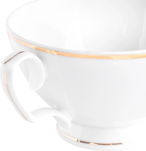 Elegantná zlatá linka a čisto biely porcelán
