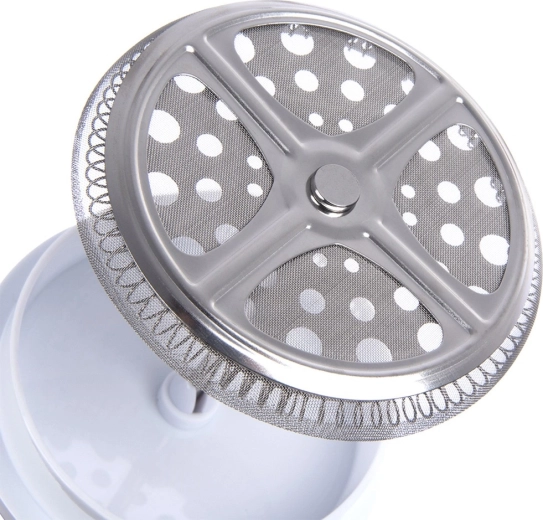 Čistý nápoj vďaka jemnému nerezovému sitku